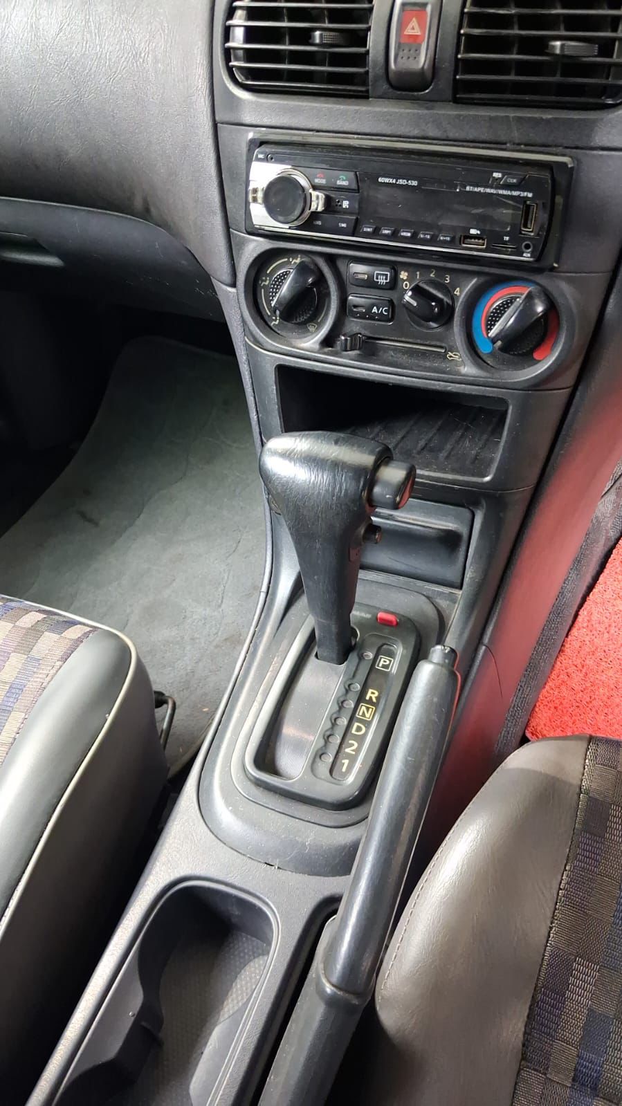 Nissan Wingroad 2002
