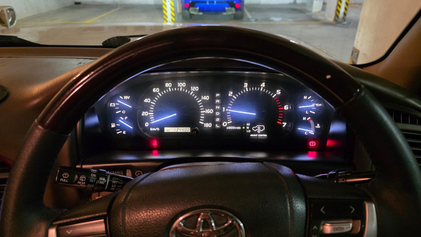 Toyota Land Cruiser Sahara 2000