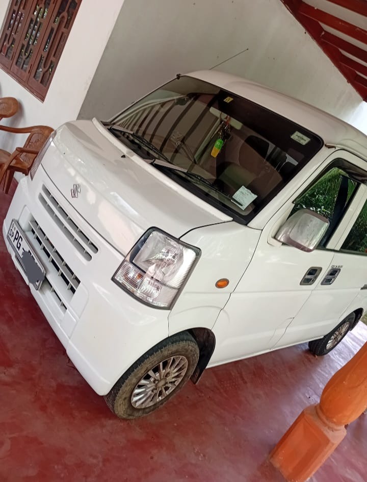 Suzuki Every 2014