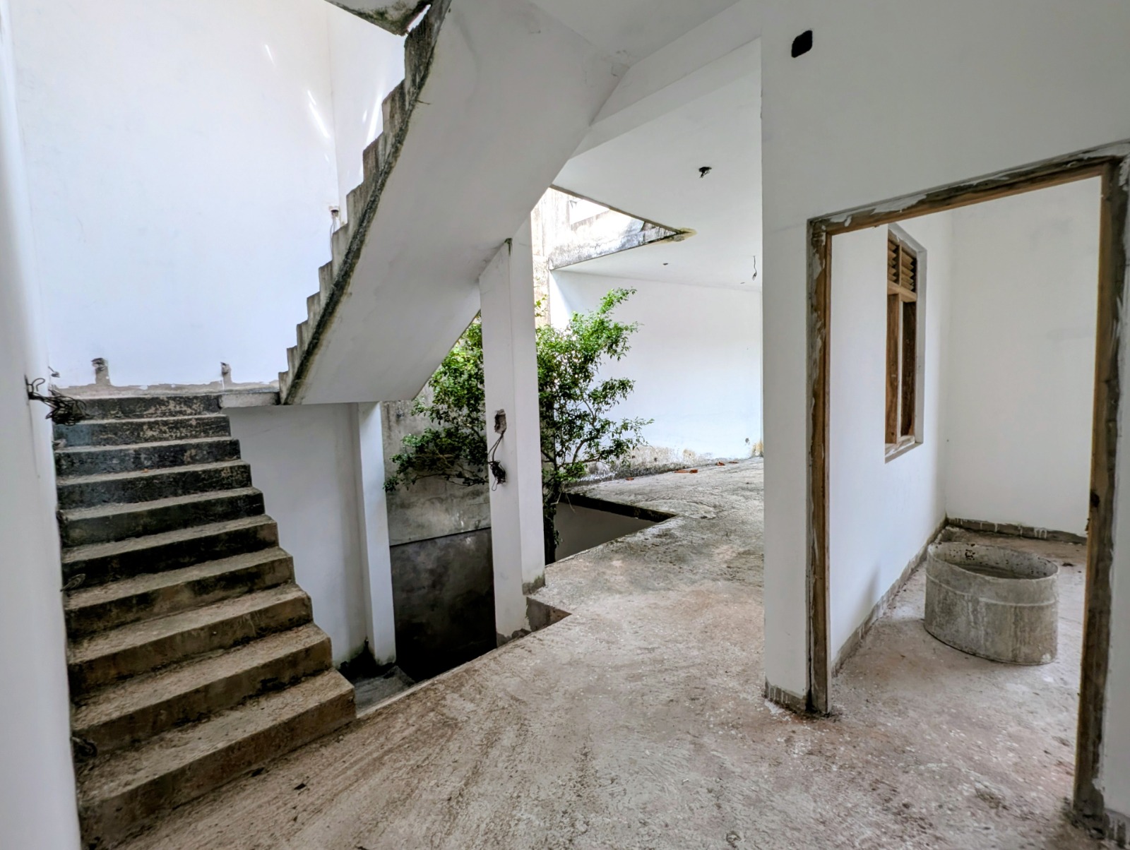 Partly completed 2-story house for sale at Malabe