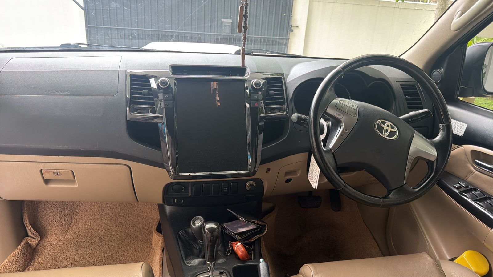 Toyota Fortuner 2015