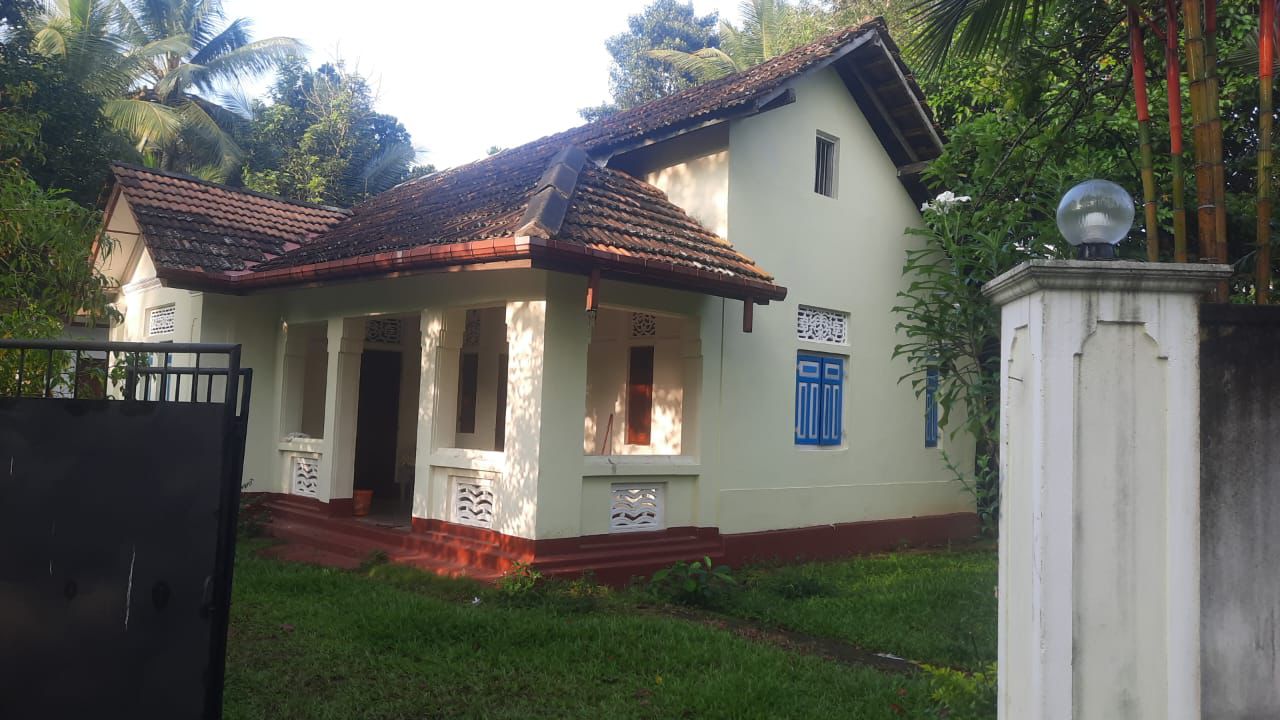 Land With House For Sale In Balummahara