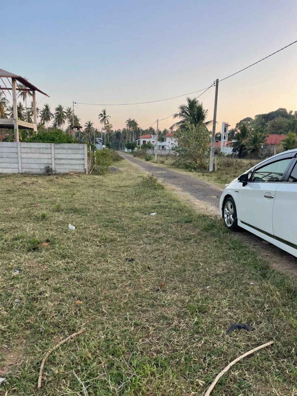 විකිණීමට ඇත: සින්නක්කර ඉඩම – මාරවිල
