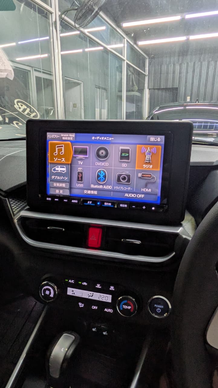 Daihatsu Rocky Premium G Hybrid 2024