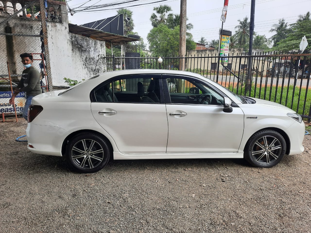 Toyota Axio WXB 2017