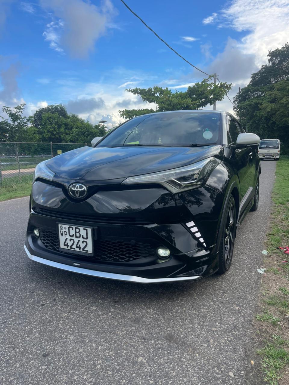 Toyota CHR NGX10 2019