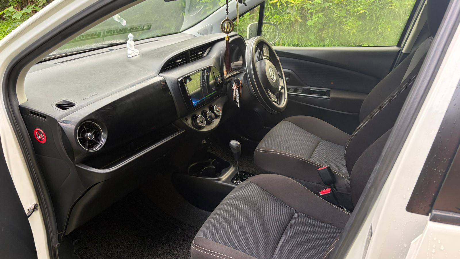 Toyota Vitz 2018