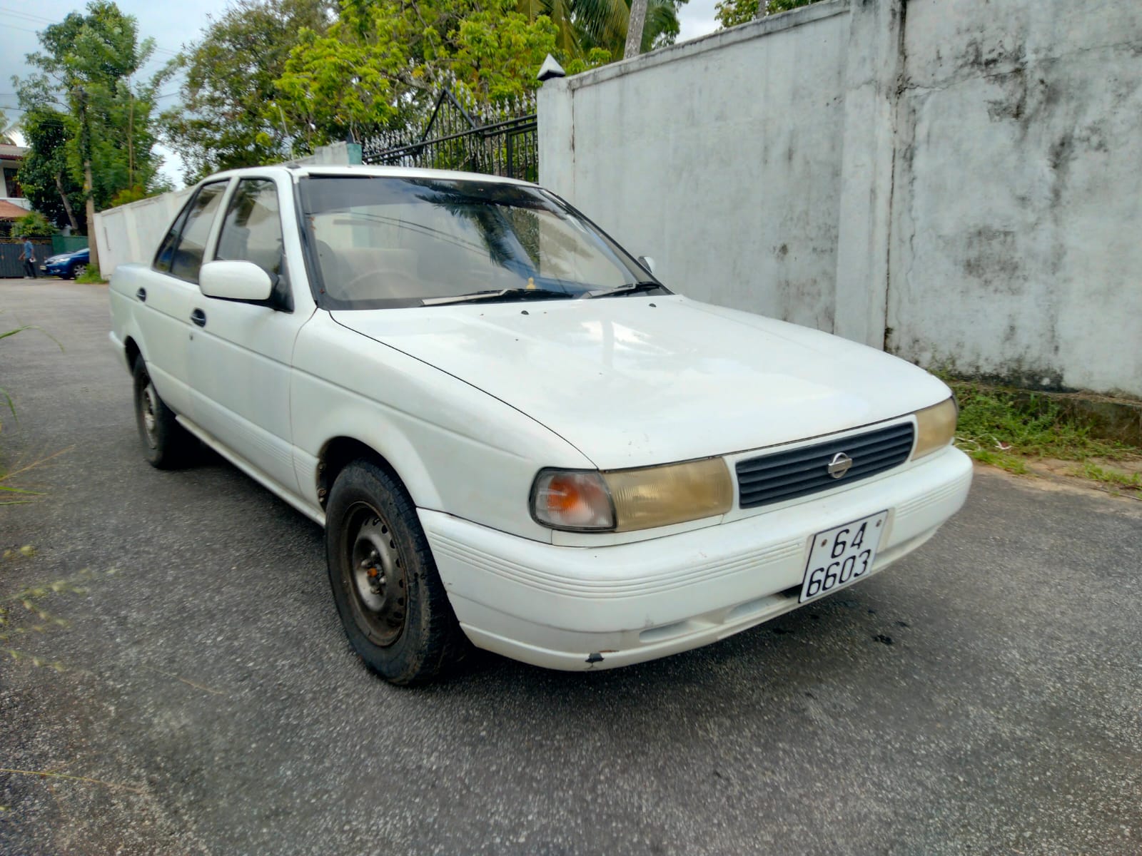 Nissan Sunny 1994