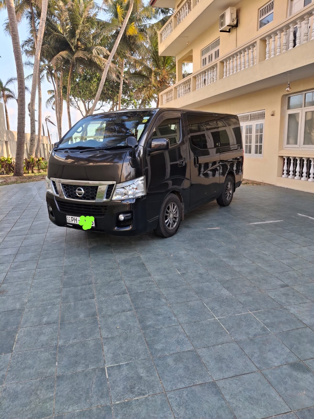 Nissan Caravan NV 350 GX Premium 2012