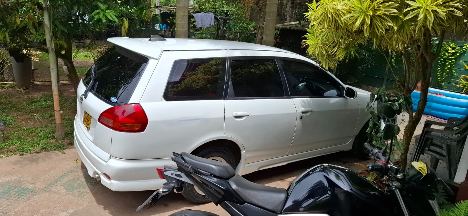 Nissan Wingroad 2003