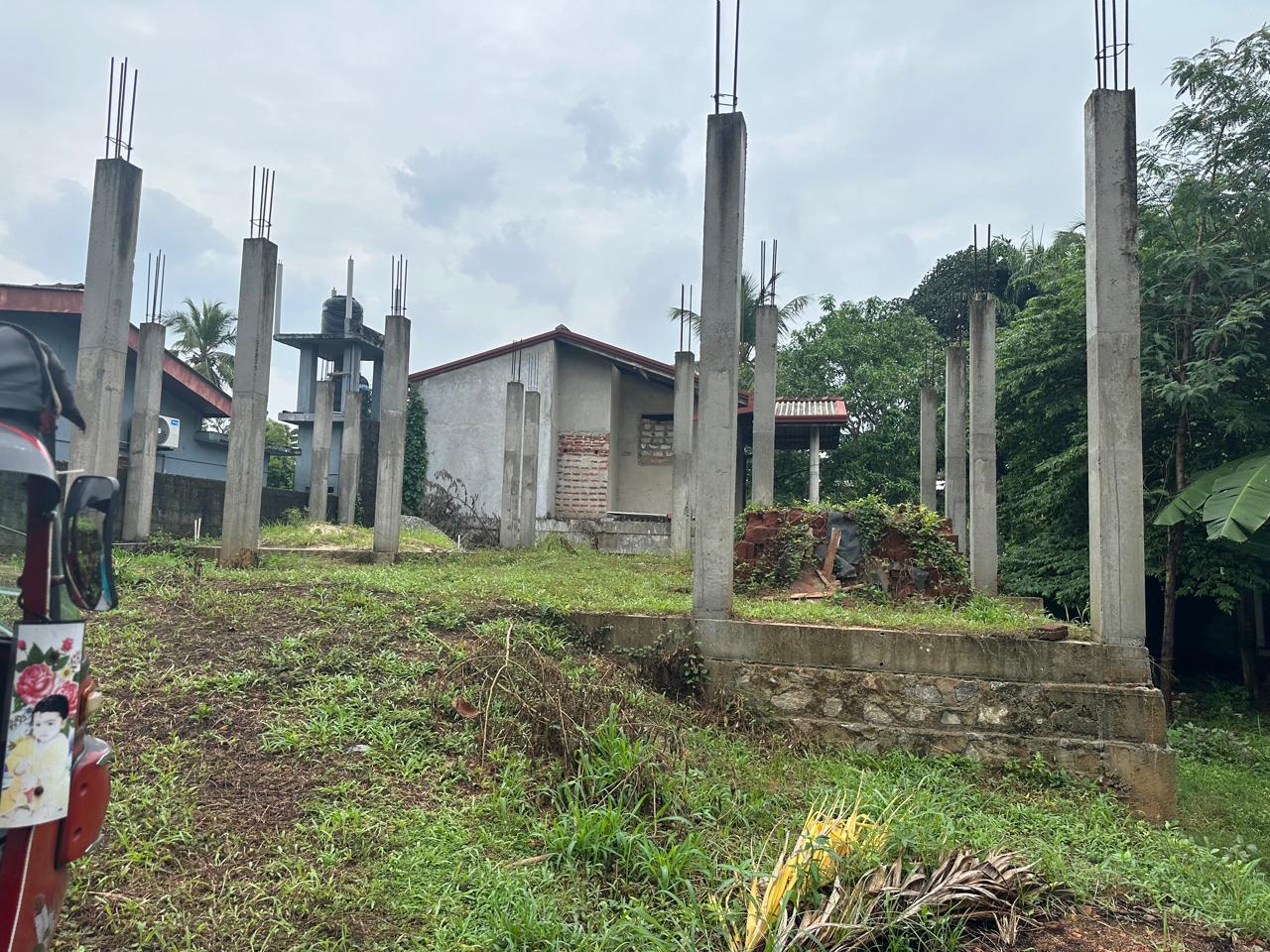 Land with Completed Foundation for Sale – Ragama, Welisara