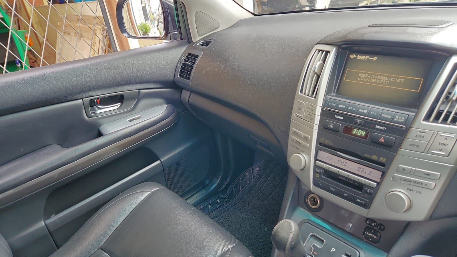 Toyota Harrier 2011