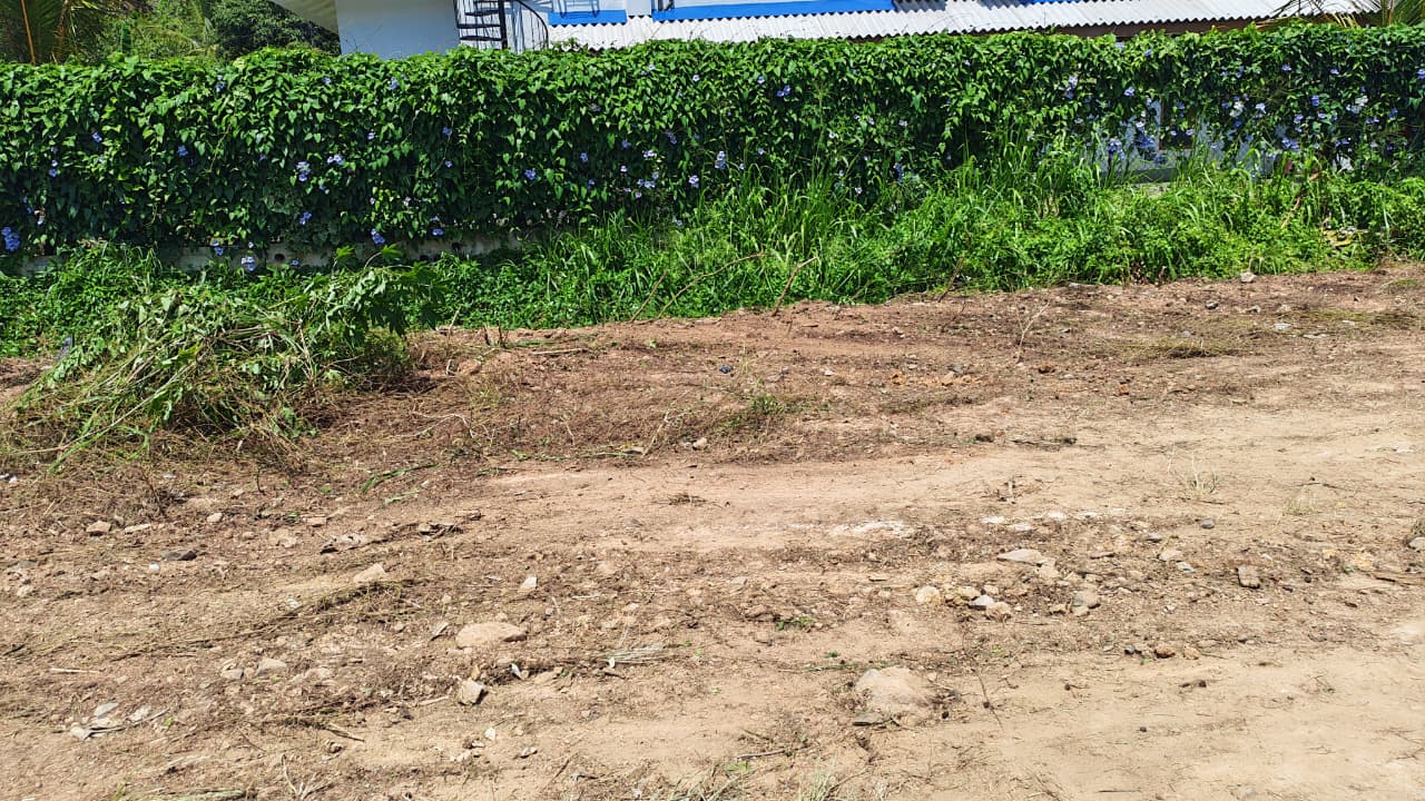 Land for Sale in UnawatunaAddress: 6.017674, 80.255091 Land type: Commercial, Residential, Other Land size: 41.0 perches