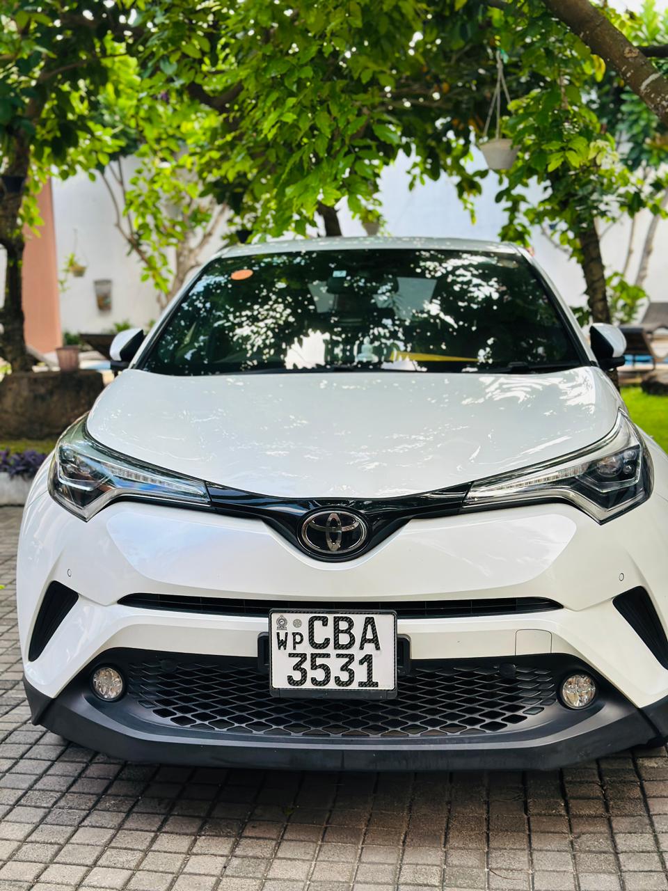 Toyota CHR NGX50 2017