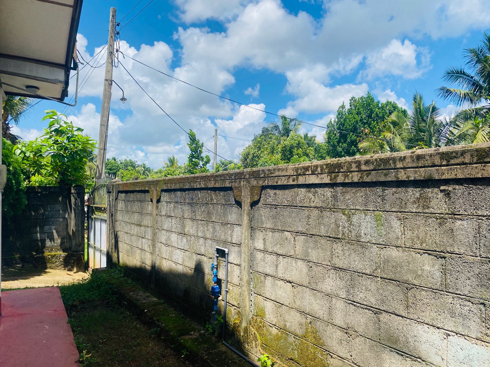 මල්වාන නිවසක් විකිණීමට