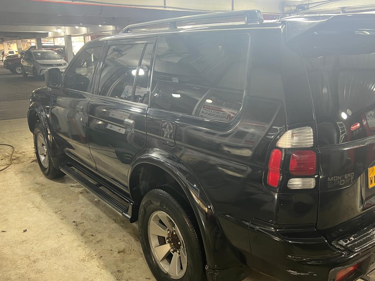 Mitsubishi Montero SPORT GLS 2.5 2008