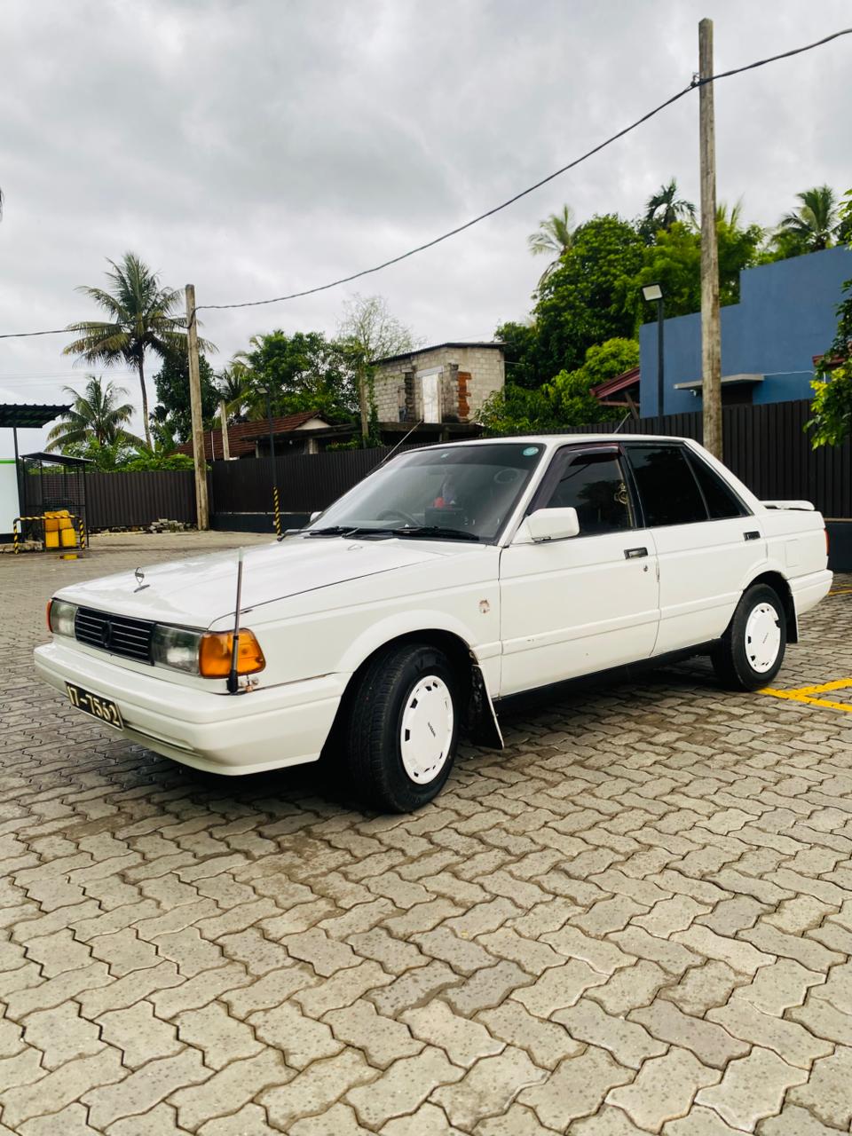 Nissan Sunny Super Saloon 1989