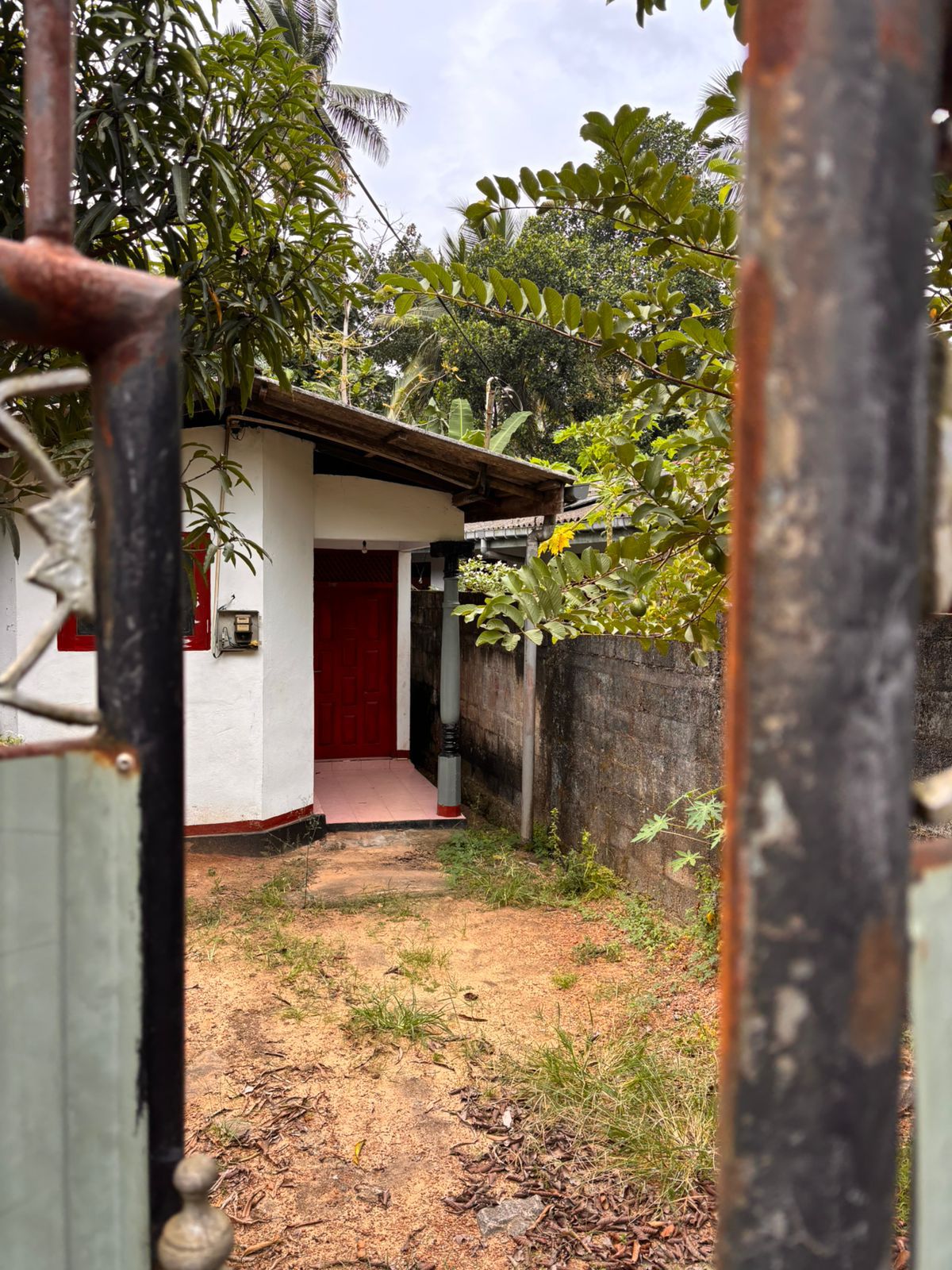 නිවස විකිණීමට – දෙල්ගොඩ