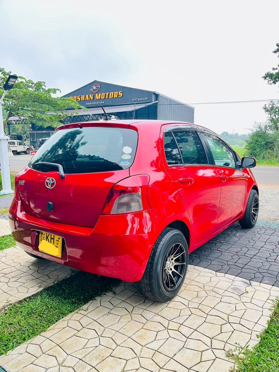 Toyota Vitz 2005