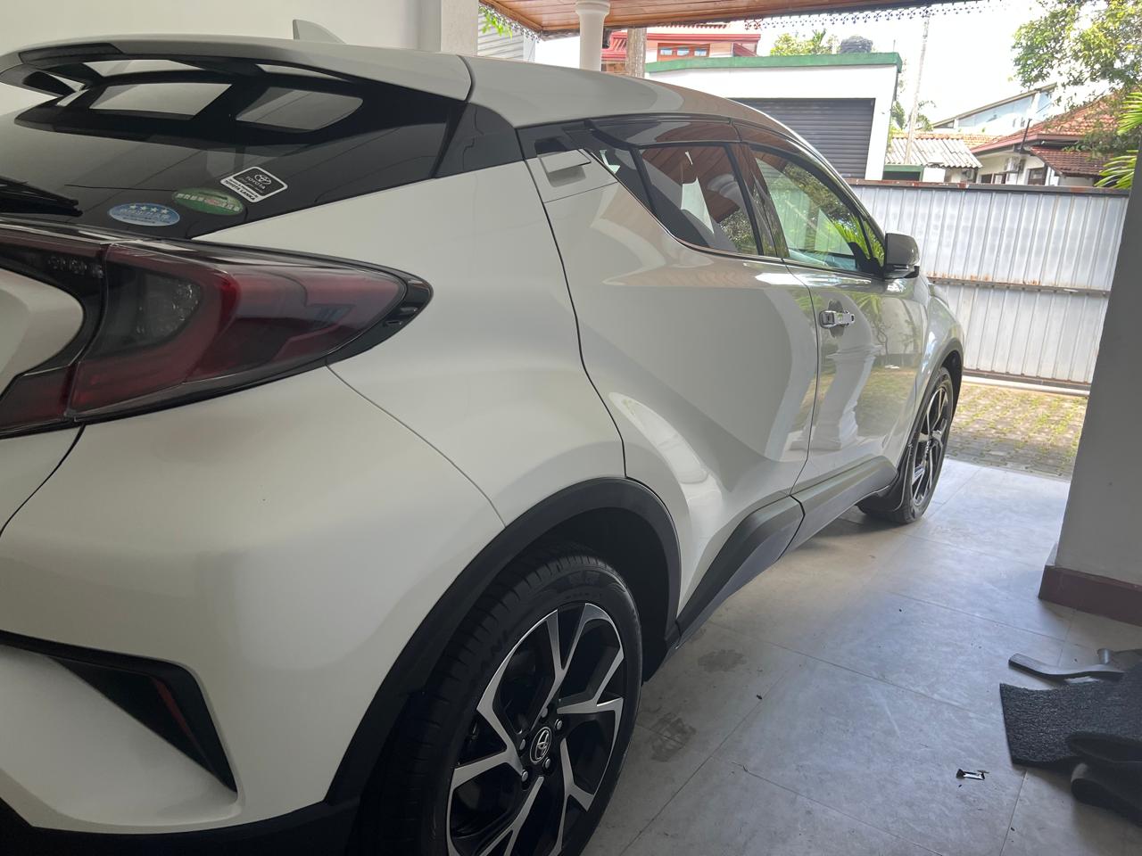 Toyota CHR NGX 50 GT 2017