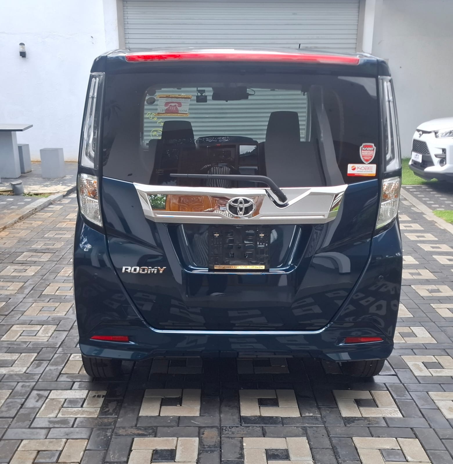 Toyota Roomy Custom GT 2024