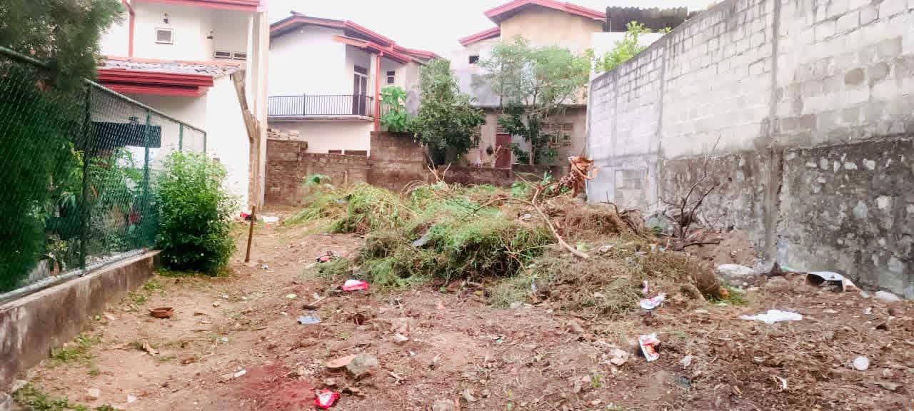 Land for Sale in Makola