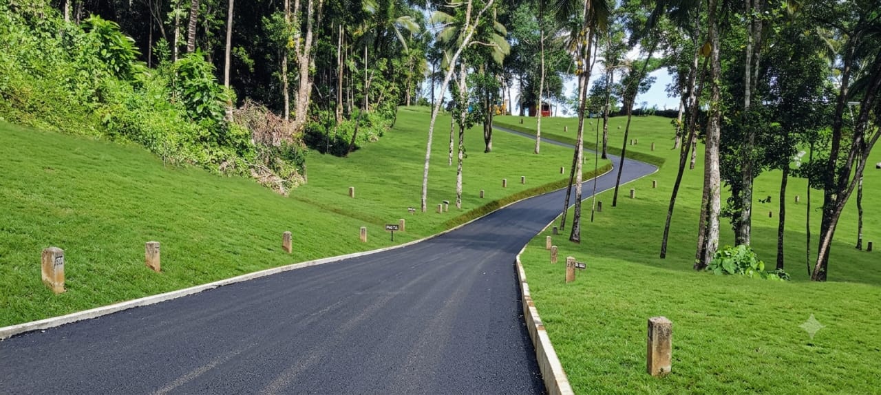 Blockout Residential Valuable Land for Sale in Kandy- Manikhinna Walala