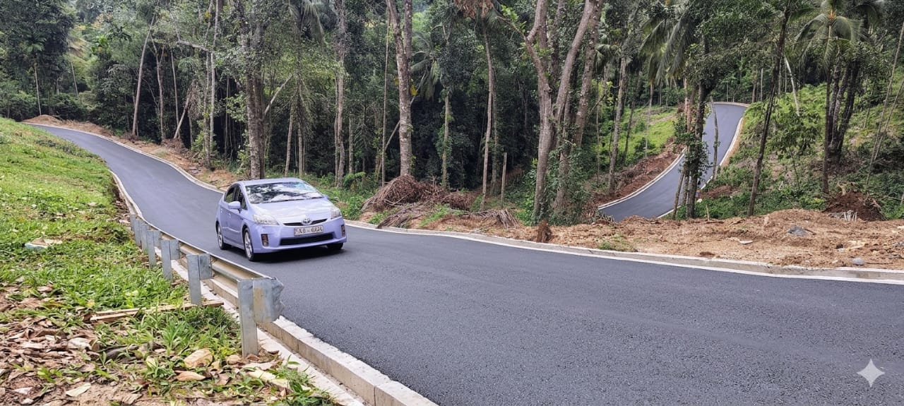 Blockout Residential Valuable Land for Sale in Kandy- Manikhinna Walala