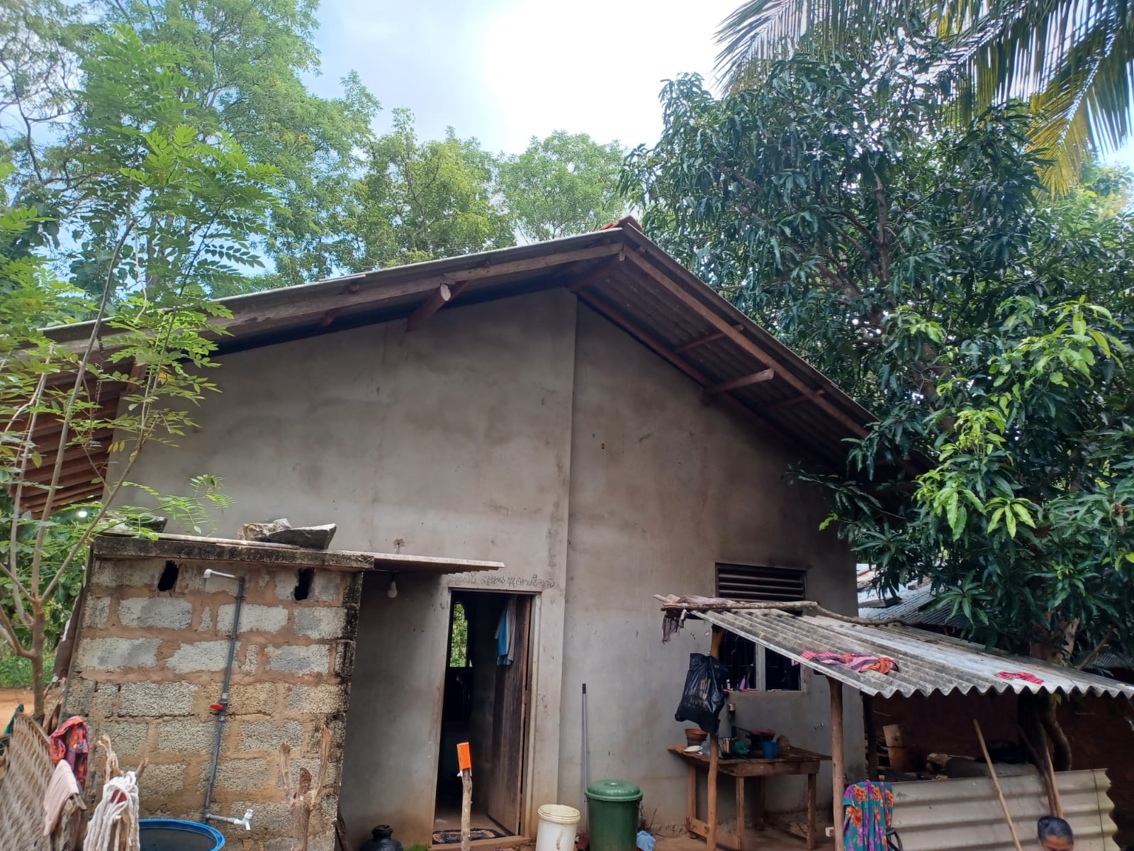 ඉඩමක් සමග නිවාස විකිණීමට තණමල්විල