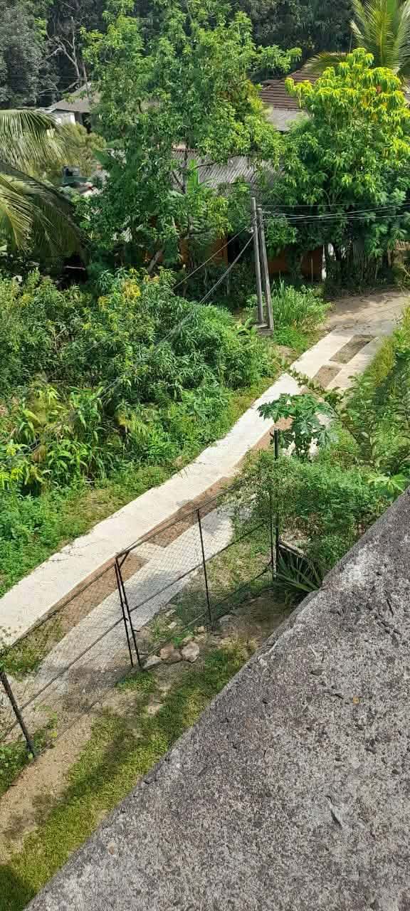 දෙහිඕවිට තෙමහල් නිවසක් නිවස විකිණීමට