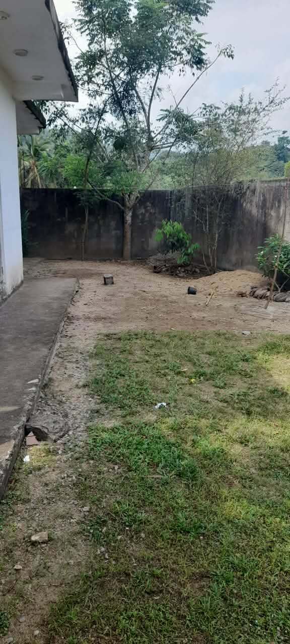 දෙහිඕවිට තෙමහල් නිවසක් නිවස විකිණීමට