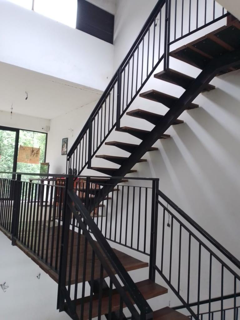 Modern House for Sale with Scenic View Peradeniya