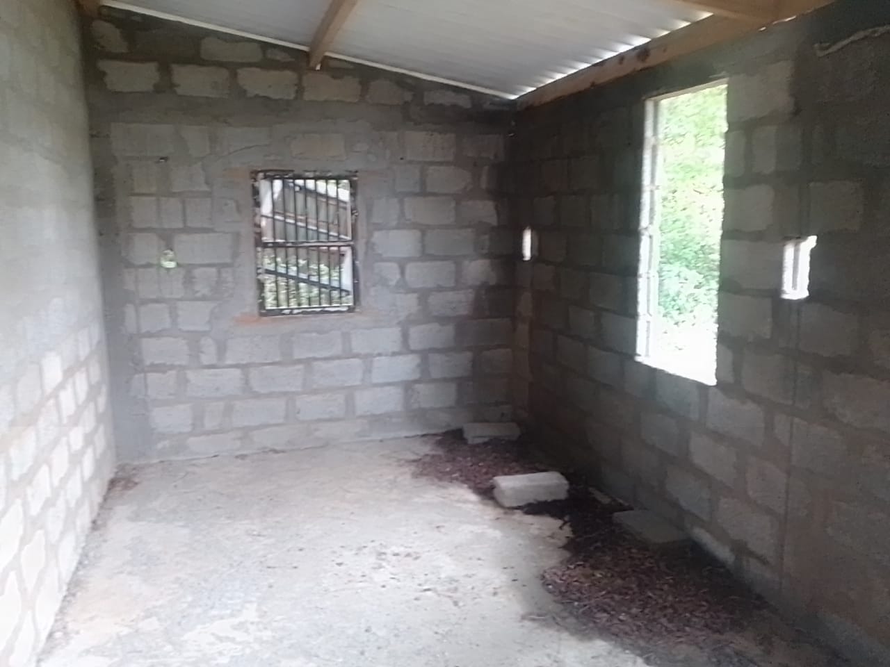Land with Half Built Building for Sale Ranminithenna