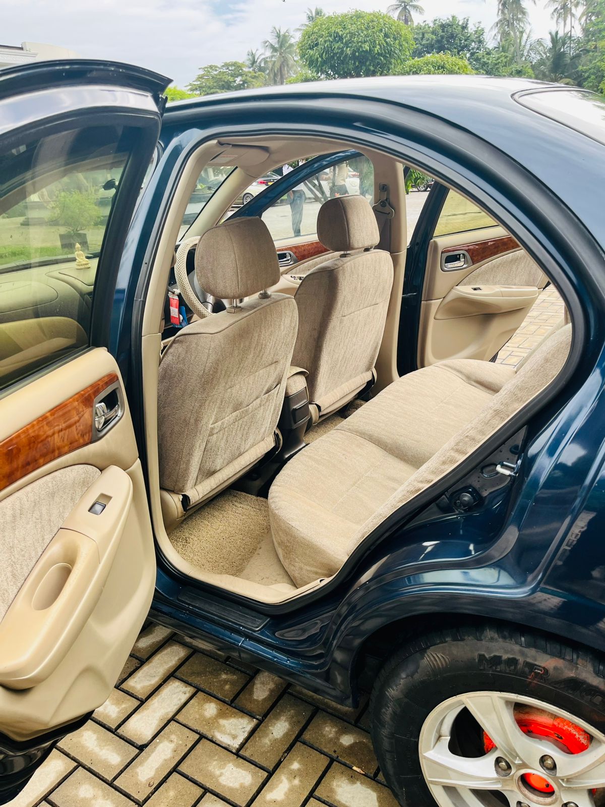 Nissan Sunny 2006