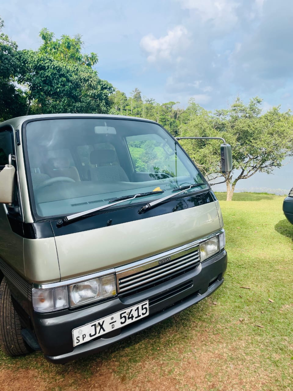 Nissan Caravan GLL 1999