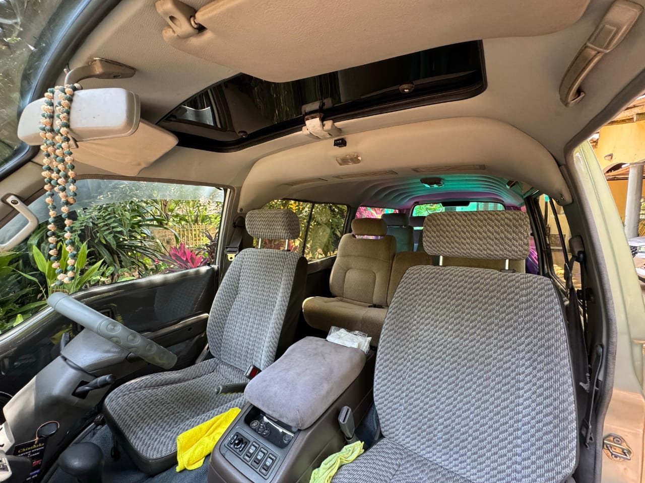 Nissan Caravan GLL 1999