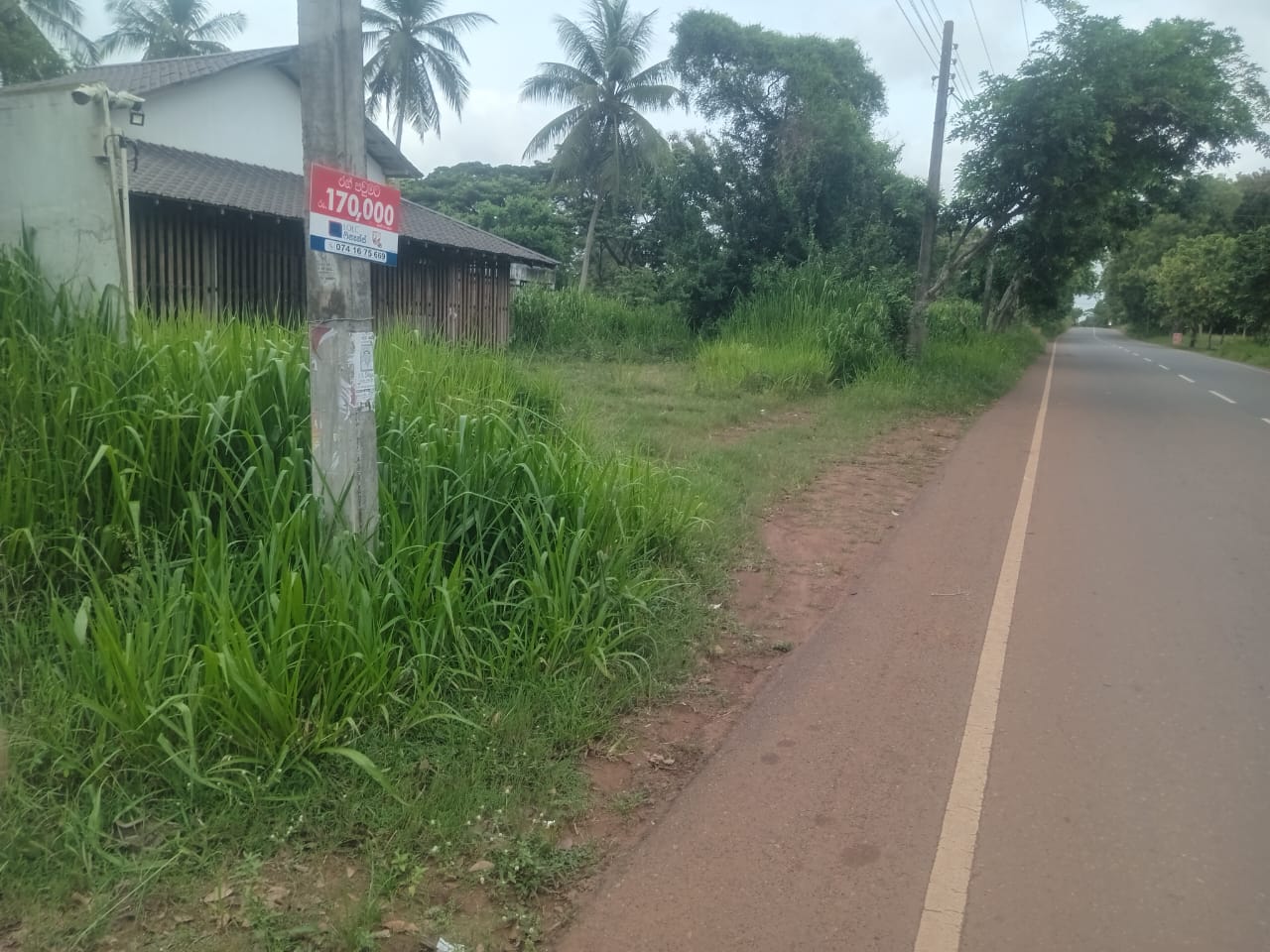 Land with Commercial Building for Sale in Chilaw