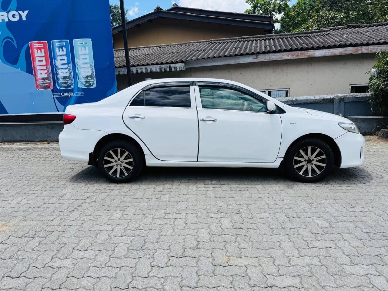 Toyota Corolla 141 2012