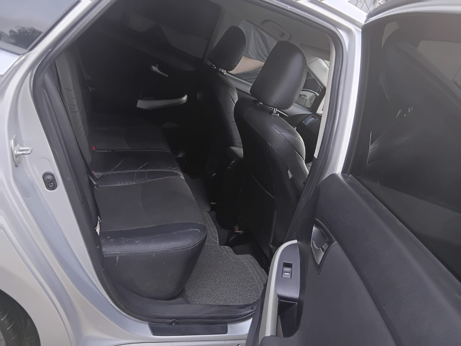 TOYOTA  PRIUS 2012 / 2014