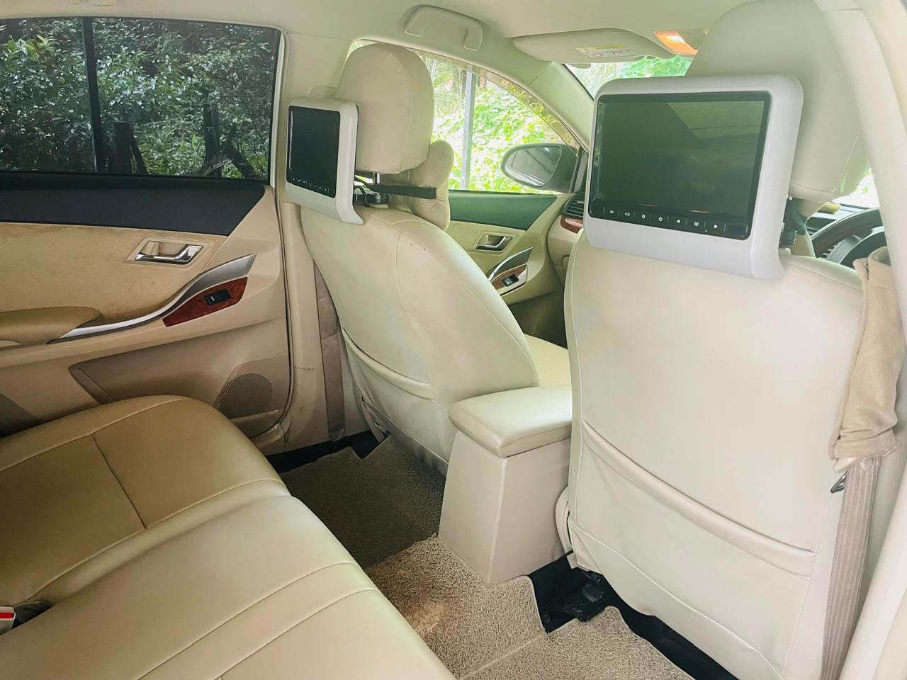 Toyota Premio G Superior 2014