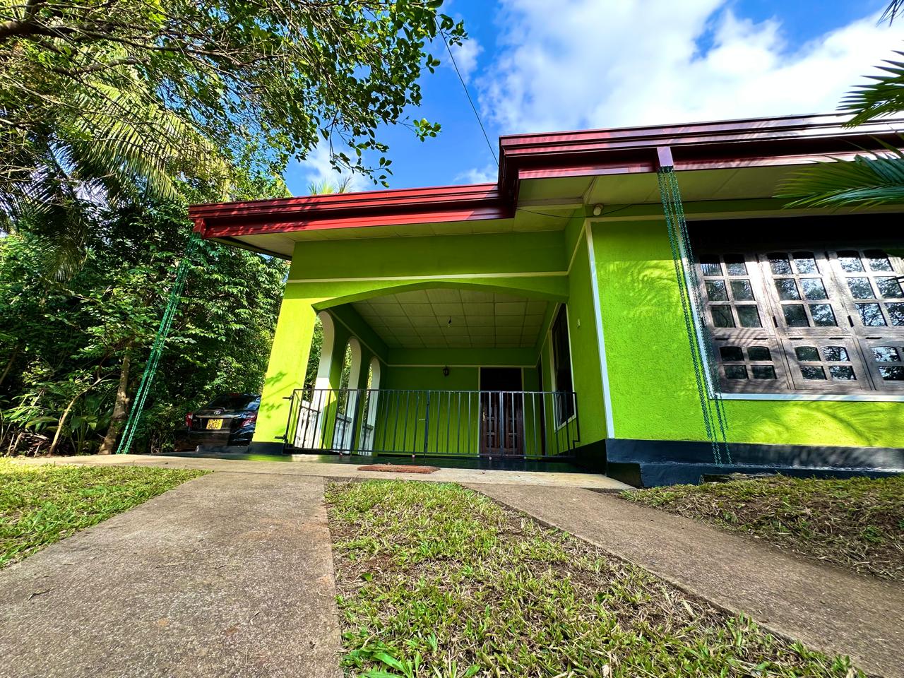 HOUSE & LAND FOR SALE IN KURUNEGALA