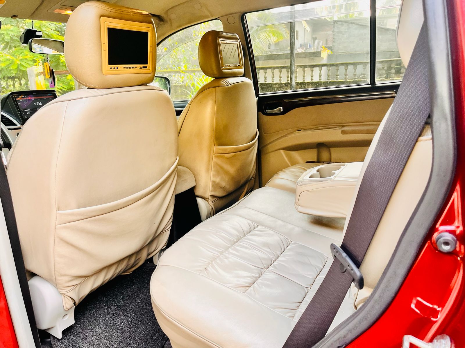 Mitsubishi Montero Sport 2012