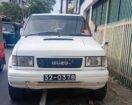 Isuzu Bighorn 1996