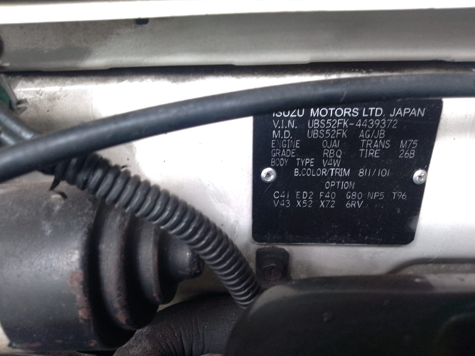Isuzu Bighorn 1996