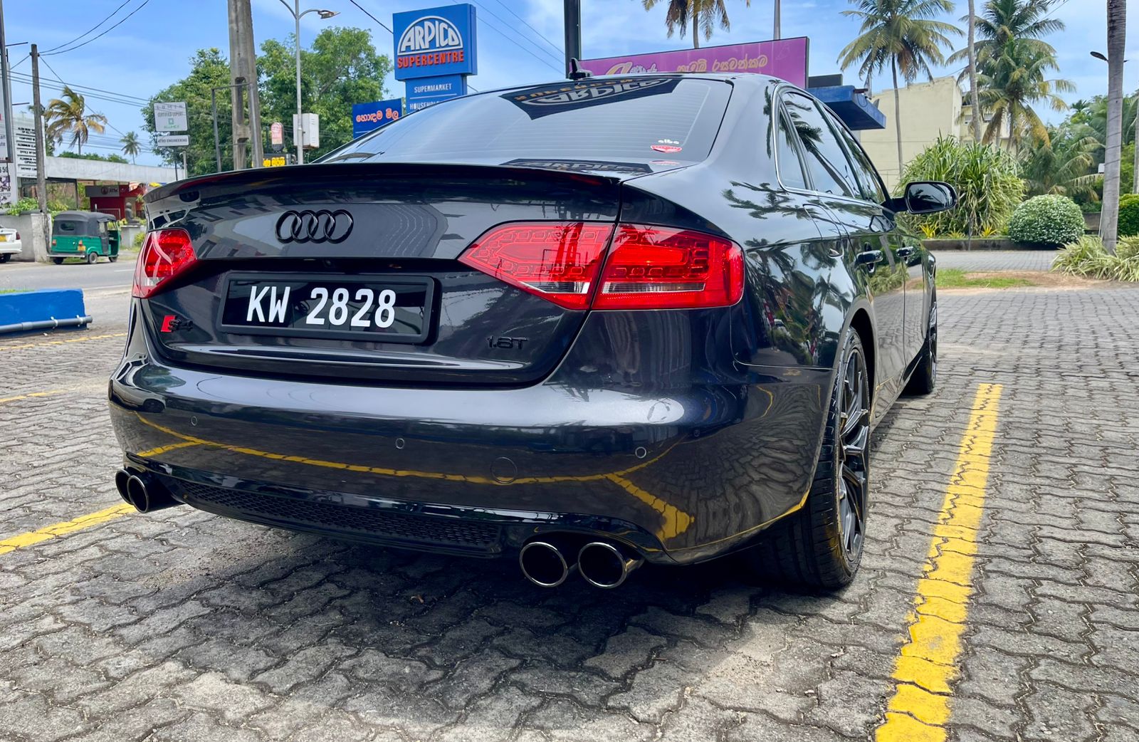Audi A4 2011