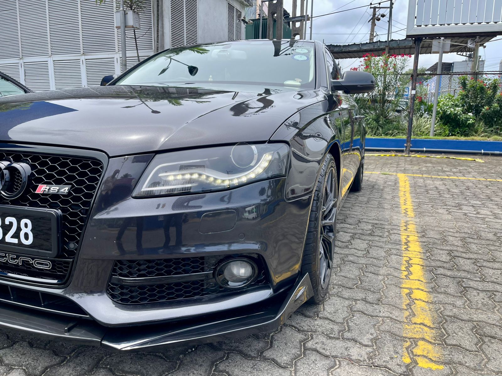 Audi A4 2011