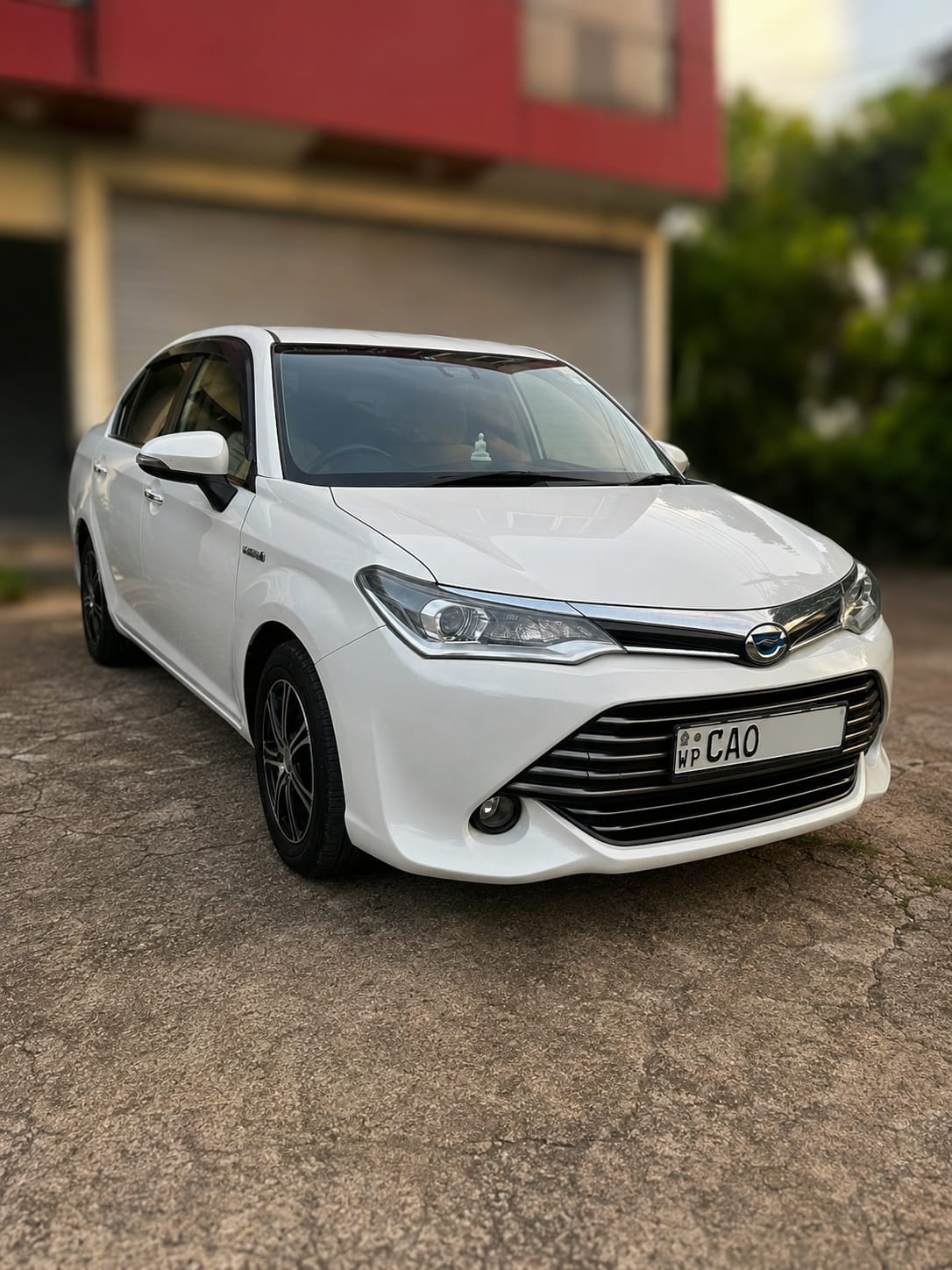 Toyota Axio 2015