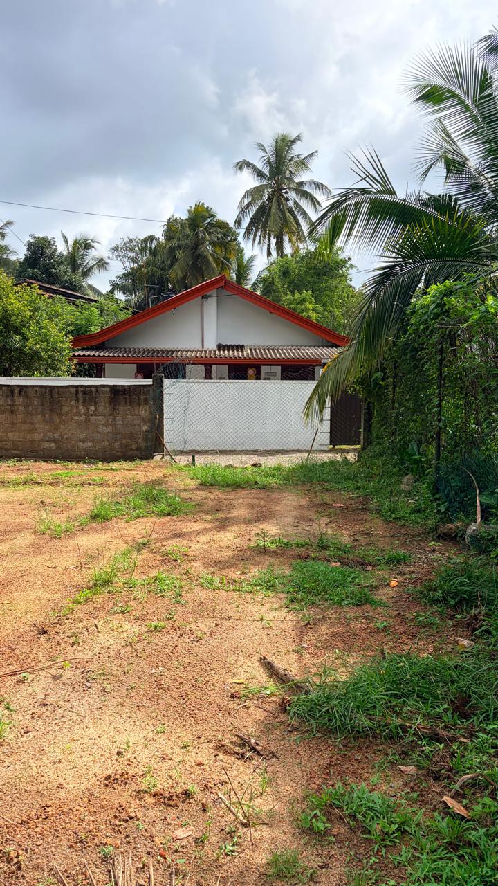 අතුරුගිරිය ඔරුවල බිම් කොටස් විකිණීමට