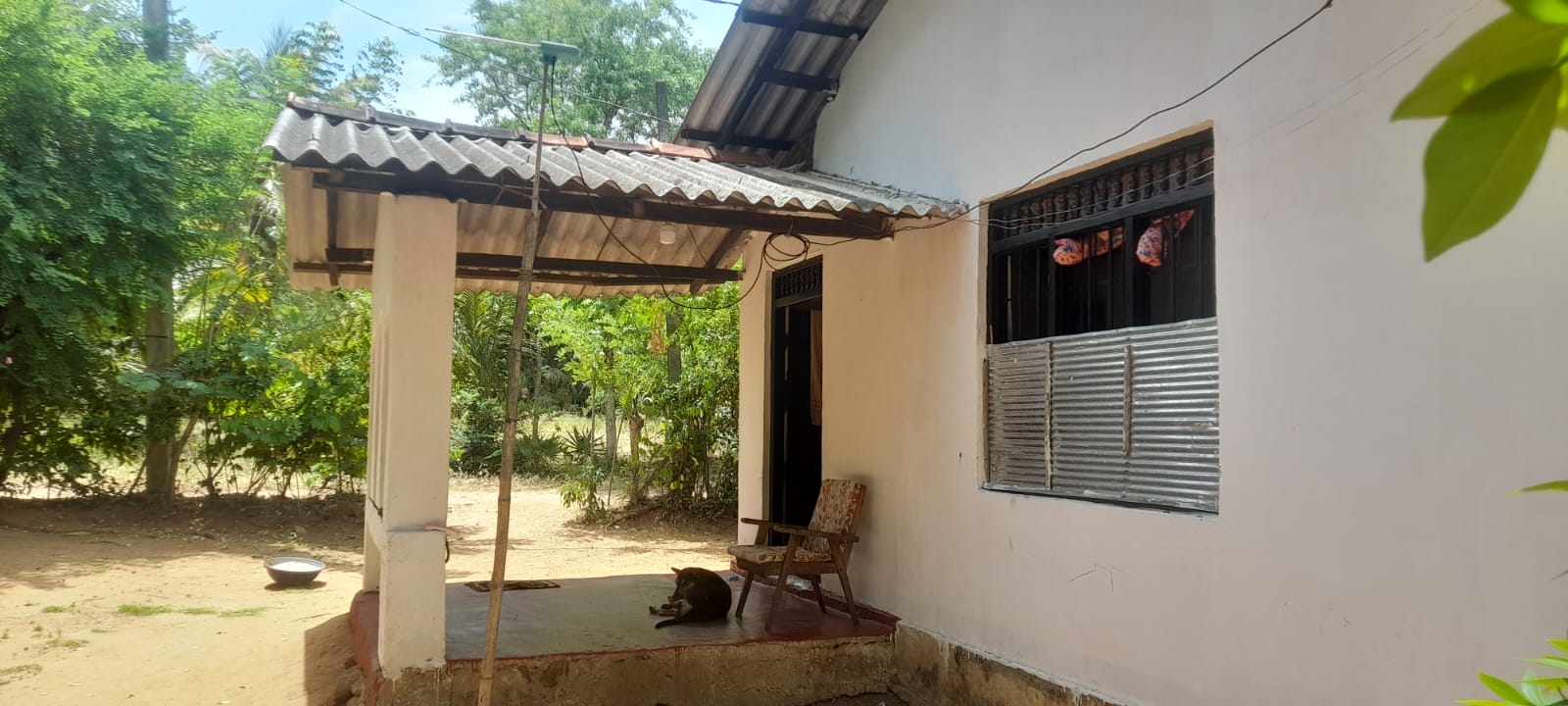 නිවස සහ ඉඩම – කන්තලේ