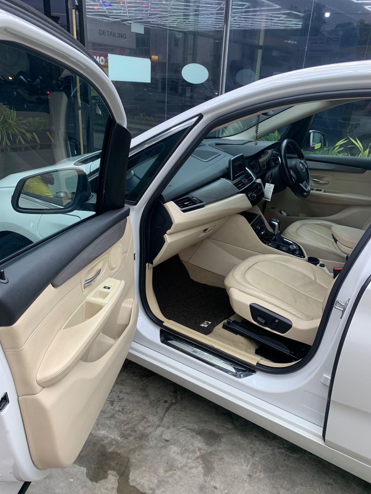 BMW 225XE 2017